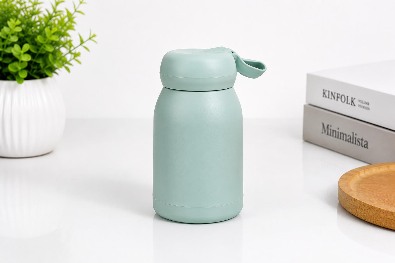 A Cute Rabbit Water bottle for kids , leakproof reusable drinking bottle with carry loop Bpa free light weight water bottle for school, travel Outdoor activities & daily use,.