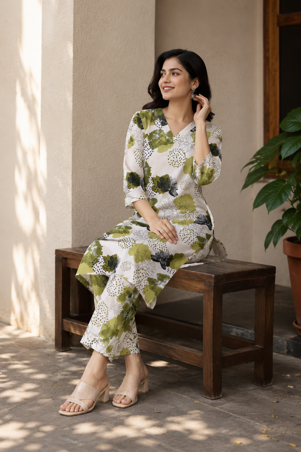 Green Floral Printed Kurta with Pant Set